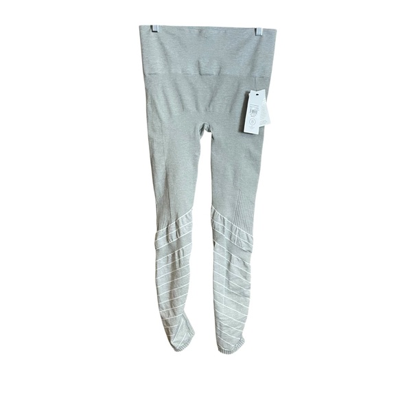 BLANQI NWT Maternity, Post Partum Sport Support Hipster leggings large - Picture 1 of 11